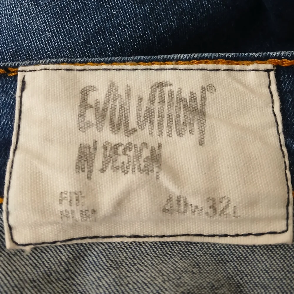 NWT Evolution in Design Jeans Mens 40X32 Slim Mid Rise Frayed Fringe Distressed - Picture 9 of 9